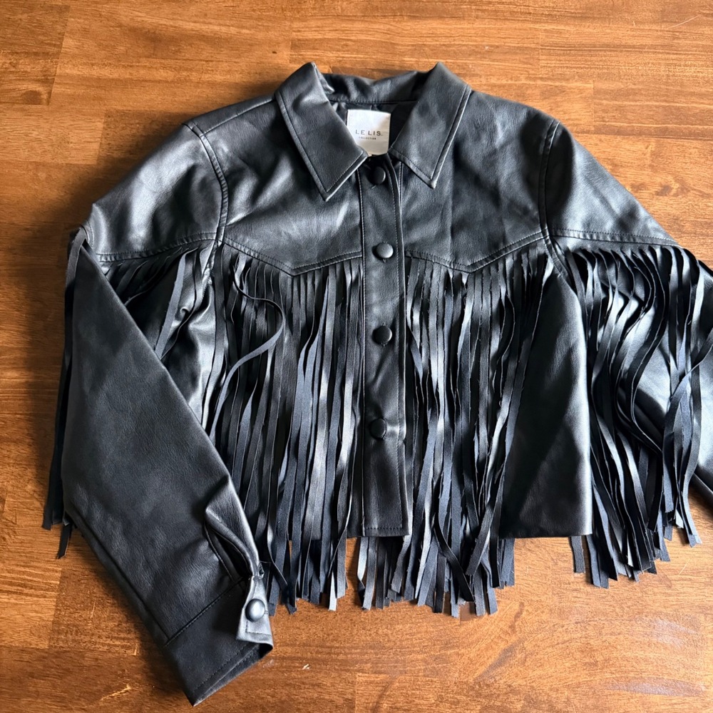 Le Lis Collection Black Faux Leather Fringe Western Cropped Jacket MJ3246 Small
